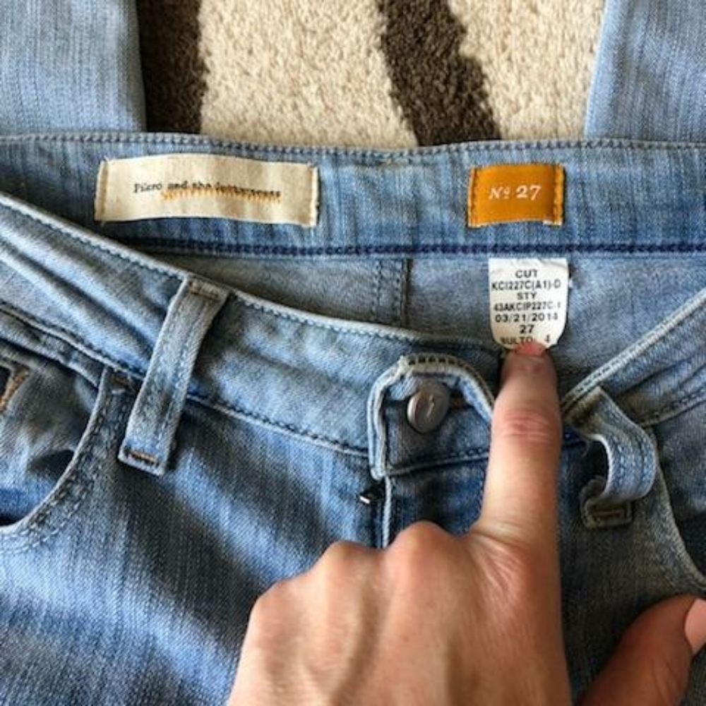 Pilcro and the Letterpress Cropped Jeans, 27 - Picture 4 of 6